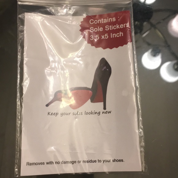 ⭐️👠Christian Louboutin glitter platform pumps. - Picture 4 of 8